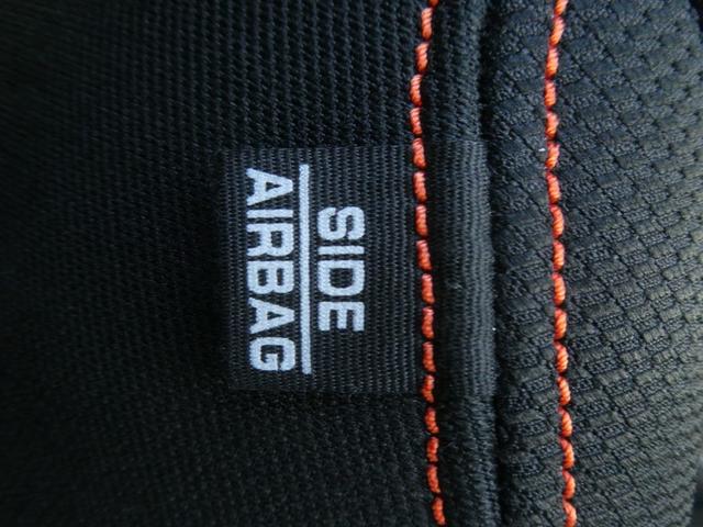 フィットハイブリッド Ｓパッケージ　ワンオーナー　７インチナビ　バックカメラ　ＥＴＣ　クルーズコントロール　Ｂｌｕｅｔｏｏｔｈ　ＬＥＤヘッドライト　衝突被害軽減ブレーキ　パドルシフト　純正アルミホイール　盗難防止装置　フルセグ　禁煙車（44枚目）