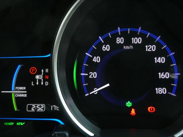 フィットハイブリッド Ｓパッケージ　ワンオーナー　７インチナビ　バックカメラ　ＥＴＣ　クルーズコントロール　Ｂｌｕｅｔｏｏｔｈ　ＬＥＤヘッドライト　衝突被害軽減ブレーキ　パドルシフト　純正アルミホイール　盗難防止装置　フルセグ　禁煙車（55枚目）