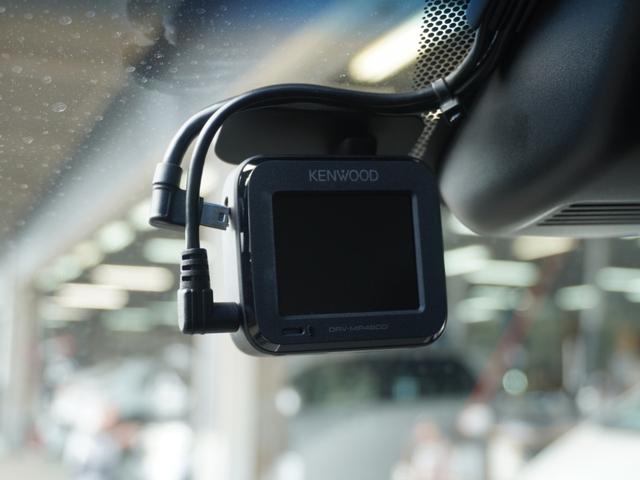 フリードハイブリッド ハイブリッド・Ｇホンダセンシング　９インチナビ　バックカメラ　ドラレコ　ＥＴＣ　アダプティブクルーズコントロール　両側電動スライドドア　シートヒーター　Ｂｌｕｅｔｏｏｔｈ　ＬＥＤヘッドライト　衝突被害軽減ブレーキ　フルセグ　禁煙車（5枚目）