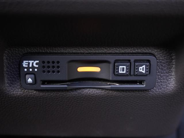 フリードハイブリッド ハイブリッド・Ｇホンダセンシング　９インチナビ　バックカメラ　ドラレコ　ＥＴＣ　アダプティブクルーズコントロール　両側電動スライドドア　シートヒーター　Ｂｌｕｅｔｏｏｔｈ　ＬＥＤヘッドライト　衝突被害軽減ブレーキ　フルセグ　禁煙車（7枚目）