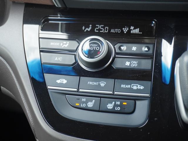 フリードハイブリッド ハイブリッド・Ｇホンダセンシング　９インチナビ　バックカメラ　ドラレコ　ＥＴＣ　アダプティブクルーズコントロール　両側電動スライドドア　シートヒーター　Ｂｌｕｅｔｏｏｔｈ　ＬＥＤヘッドライト　衝突被害軽減ブレーキ　フルセグ　禁煙車（11枚目）