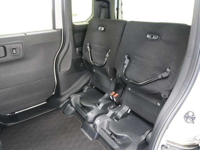 Ｎ－ＢＯＸカスタム ベースグレード　デモカー　９インチナビ　バックカメラ　ドラレコ　ＥＴＣ　渋滞追従機能付アダプティブクルーズ　片側電動スライドドア　シートヒーター　Ｂｌｕｅｔｏｏｔｈ　オートハイビーム　ＬＥＤヘッドライト　禁煙車（11枚目）