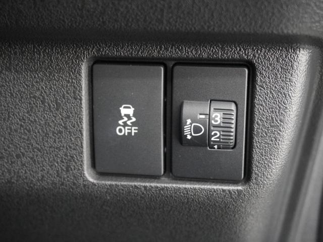 Ｎ－ＢＯＸカスタム ベースグレード　デモカー　９インチナビ　バックカメラ　ドラレコ　ＥＴＣ　渋滞追従機能付アダプティブクルーズ　片側電動スライドドア　シートヒーター　Ｂｌｕｅｔｏｏｔｈ　オートハイビーム　ＬＥＤヘッドライト　禁煙車（46枚目）