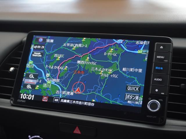 フィット ｅ：ＨＥＶホーム　２年保証当社試乗車ナビＤレコＲカメＥＴＣ地デジ　渋滞追従クルーズ　Ｂｌｕｅｔｏｏｔｈ　障害物センサー　オートハイビーム　デイライト　フルセグ　衝突軽減ブレーキ　ＤＶＤ　スペアキー有り　禁煙車（2枚目）