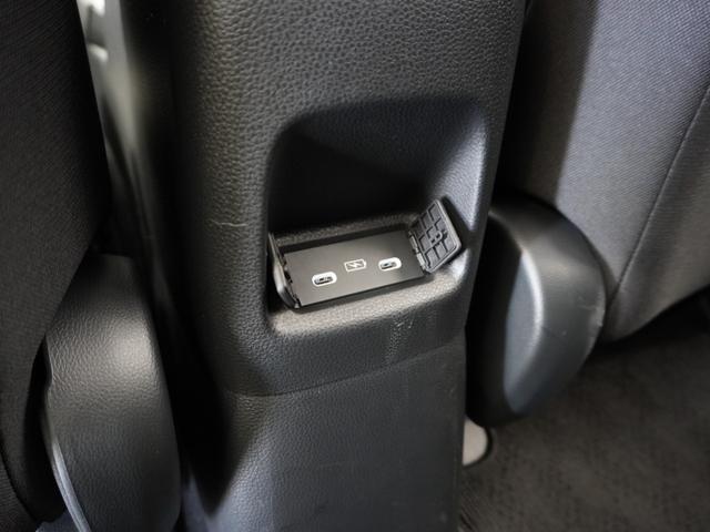 フィット ｅ：ＨＥＶホーム　２年保証当社試乗車ナビＤレコＲカメＥＴＣ地デジ　渋滞追従クルーズ　Ｂｌｕｅｔｏｏｔｈ　障害物センサー　オートハイビーム　デイライト　フルセグ　衝突軽減ブレーキ　ＤＶＤ　スペアキー有り　禁煙車（24枚目）