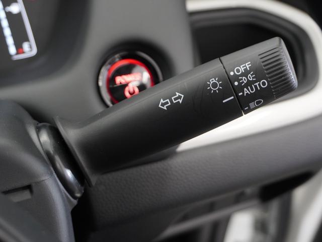 フィット ｅ：ＨＥＶホーム　２年保証当社試乗車ナビＤレコＲカメＥＴＣ地デジ　渋滞追従クルーズ　Ｂｌｕｅｔｏｏｔｈ　障害物センサー　オートハイビーム　デイライト　フルセグ　衝突軽減ブレーキ　ＤＶＤ　スペアキー有り　禁煙車（35枚目）