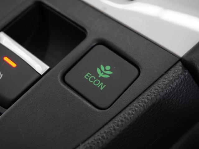 フィット ｅ：ＨＥＶホーム　２年保証当社試乗車ナビＤレコＲカメＥＴＣ地デジ　渋滞追従クルーズ　Ｂｌｕｅｔｏｏｔｈ　障害物センサー　オートハイビーム　デイライト　フルセグ　衝突軽減ブレーキ　ＤＶＤ　スペアキー有り　禁煙車（38枚目）