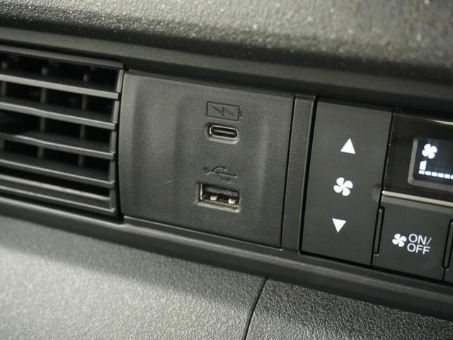 Ｎ－ＢＯＸカスタム ターボコーディネートスタイル　デモカー　９インチナビ　ナビ連動前方ドラレコ　ＥＴＣ　両側電動スライドドア　前席シートヒーター　１５インチアルミホイール　オートリトラミラー　ＬＥＤヘッドライト　フルプライムスムースシート（64枚目）