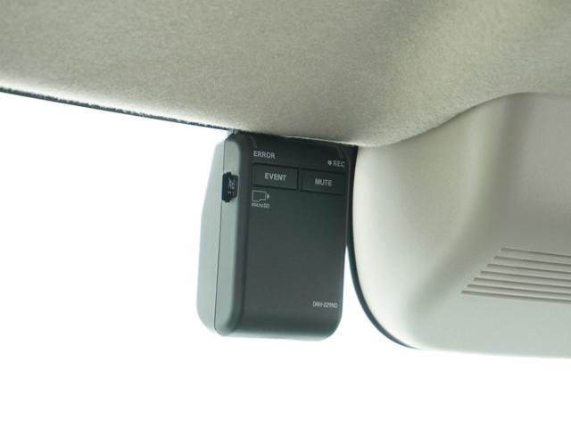 Ｎ－ＢＯＸ ベースグレード　ワンオーナー　８インチナビ　バックカメラ　ドラレコ　渋滞追従機能付アダプティブクルーズ　両側電動スライドドア　Ｂｌｕｅｔｏｏｔｈ　ＬＥＤヘッドライト　衝突被害軽減ブレーキ　フルセグＴＶ　禁煙車（5枚目）