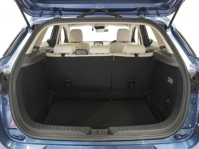 ＣＸ－３ １５Ｓアーバンドレッサー　ワンオーナー　７インチナビ　全周囲カメラ　ドラレコ　ＥＴＣ　アダプティブクルーズコントロール　シートヒーター　Ｂｌｕｅｔｏｏｔｈ　ＵＳＢ入力端子　ＬＥＤヘッドライト　衝突被害軽減ブレーキ　禁煙車（46枚目）