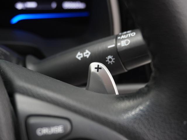 シャトル ハイブリッドＸ　ワンオーナー　７インチナビ　バックカメラ　ＥＴＣ　クルーズコントロール　Ｂｌｕｅｔｏｏｔｈ　ＬＥＤヘッドライト　横滑り防止装置　電動格納ドアミラー　盗難防止装置　純正アルミホイール　パドルシフト（17枚目）