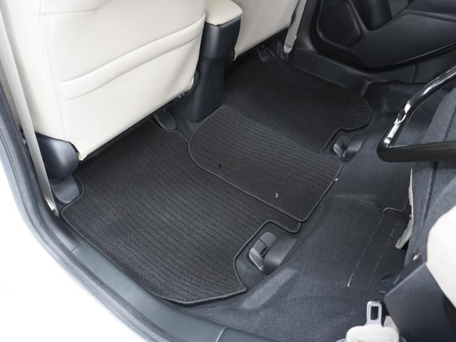 シャトル ハイブリッドＸ　ワンオーナー　７インチナビ　バックカメラ　ＥＴＣ　クルーズコントロール　Ｂｌｕｅｔｏｏｔｈ　ＬＥＤヘッドライト　横滑り防止装置　電動格納ドアミラー　盗難防止装置　純正アルミホイール　パドルシフト（39枚目）