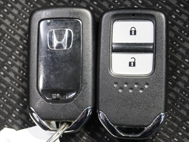 フィット １３Ｇ・Ｌパッケージ　純正メモリーナビ　リアカメラ　ＬＥＤヘッドライト　ＥＴＣ　ワンオーナー　Ｕ－Ｓｅｌｅｃｔ１年間走行無制限保証（18枚目）