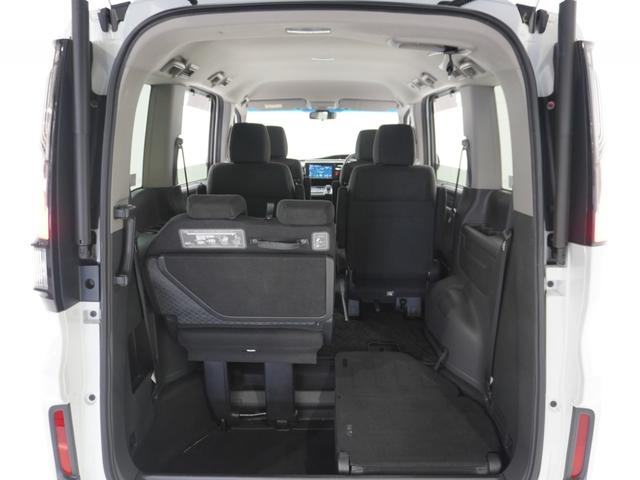 ステップワゴンスパーダ スパーダハイブリッドＧホンダセンシング　ワンオーナー　９インチインターナビ　バックカメラ　ＥＴＣ　アダプティブクルーズコントロール　両側電動スライドドア　Ｂｌｕｅｔｏｏｔｈ　ＬＥＤヘッドライト　電動格納ミラー　　衝突被害軽減ブレーキ　禁煙車（44枚目）