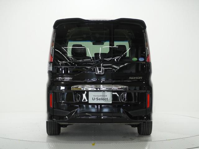 ステップワゴンスパーダ スパーダ・クールスピリット 4WD 9インチナビ バックカメラ ETC 後席モニター アダプティブクルーズコントロール 両側電動スライドドア シートヒーター LEDヘッドライト 電動格納ミラー 衝突被害軽減ブレーキ フルセグ(15枚目)