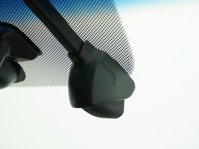 フリード Ｇ・ホンダセンシング　ワンオーナー　６人乗キャプテン　７型純正ＣＤ録音フルセグナビ　Ｒカメラ　ナビ連動前後ドラレコ＋ＥＴＣ　クルコン　両側電動スライドドア　シートヒータ　ＢＴ　ＬＥＤライト　Ｒセンサ　衝突軽減ブレーキ　禁煙（5枚目）