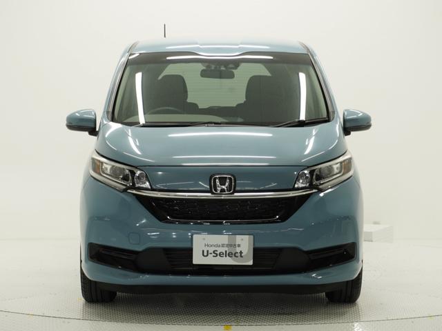 フリード Ｇ・ホンダセンシング　ワンオーナー　６人乗キャプテン　７型純正ＣＤ録音フルセグナビ　Ｒカメラ　ナビ連動前後ドラレコ＋ＥＴＣ　クルコン　両側電動スライドドア　シートヒータ　ＢＴ　ＬＥＤライト　Ｒセンサ　衝突軽減ブレーキ　禁煙（14枚目）