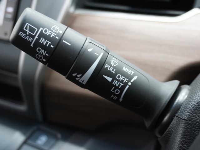 フリード Ｇ・ホンダセンシング　ワンオーナー　６人乗キャプテン　７型純正ＣＤ録音フルセグナビ　Ｒカメラ　ナビ連動前後ドラレコ＋ＥＴＣ　クルコン　両側電動スライドドア　シートヒータ　ＢＴ　ＬＥＤライト　Ｒセンサ　衝突軽減ブレーキ　禁煙（55枚目）