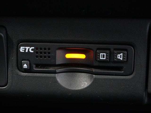 Ｎ－ＢＯＸカスタム ＧターボＳＳパッケージ　１年保証ナビ後席モニタＤレコＲカメＥＴＣ両電扉　クルーズコントロール　Ｂｌｕｅｔｏｏｔｈ　シートヒーター　パドルシフト　衝突軽減ブレーキ　サイド／サイドカーテンエアバッグ　ＨＩＤライト　オートライト（7枚目）