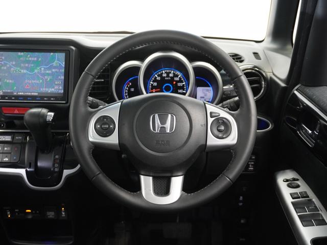 Ｎ－ＢＯＸカスタム ＧターボＳＳパッケージ　１年保証ナビ後席モニタＤレコＲカメＥＴＣ両電扉　クルーズコントロール　Ｂｌｕｅｔｏｏｔｈ　シートヒーター　パドルシフト　衝突軽減ブレーキ　サイド／サイドカーテンエアバッグ　ＨＩＤライト　オートライト（10枚目）