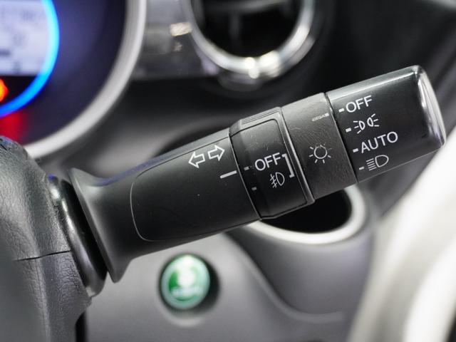 Ｎ－ＢＯＸカスタム ＧターボＳＳパッケージ　１年保証ナビ後席モニタＤレコＲカメＥＴＣ両電扉　クルーズコントロール　Ｂｌｕｅｔｏｏｔｈ　シートヒーター　パドルシフト　衝突軽減ブレーキ　サイド／サイドカーテンエアバッグ　ＨＩＤライト　オートライト（43枚目）