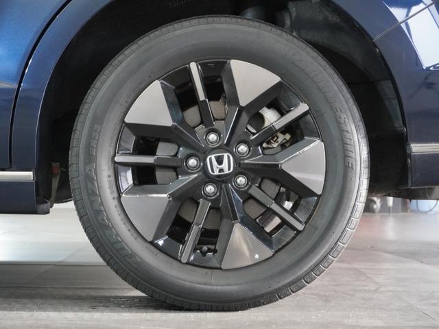 ステップワゴン ｅ：ＨＥＶスパーダ　１年保証ナビＤレコＲカメＥＴＣ両電扉ＢＴ地デジ　車内カメラ　渋滞追従クルーズ　Ｂｌｕｅｔｏｏｔｈ　障害物センサー　シートヒーター　オットマン　ブラインドスポット　純正アルミホイール　フルセグＴＶ（20枚目）