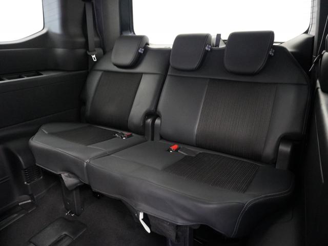 ステップワゴン ｅ：ＨＥＶスパーダ　１年保証ナビＤレコＲカメＥＴＣ両電扉ＢＴ地デジ　車内カメラ　渋滞追従クルーズ　Ｂｌｕｅｔｏｏｔｈ　障害物センサー　シートヒーター　オットマン　ブラインドスポット　純正アルミホイール　フルセグＴＶ（29枚目）