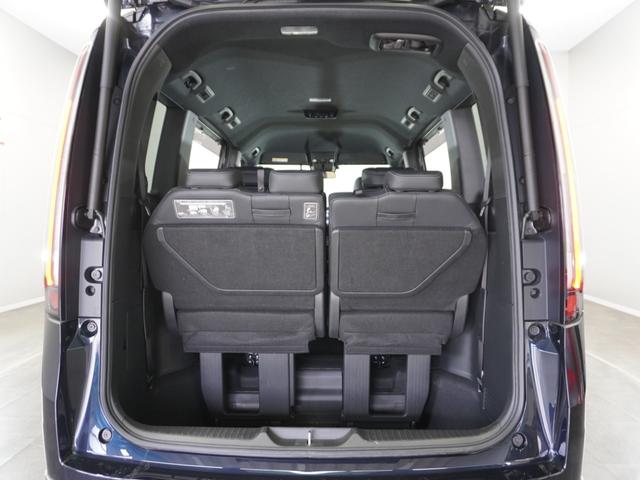 ステップワゴン ｅ：ＨＥＶスパーダ　１年保証ナビＤレコＲカメＥＴＣ両電扉ＢＴ地デジ　車内カメラ　渋滞追従クルーズ　Ｂｌｕｅｔｏｏｔｈ　障害物センサー　シートヒーター　オットマン　ブラインドスポット　純正アルミホイール　フルセグＴＶ（33枚目）