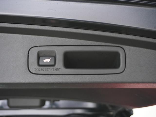 ステップワゴン ｅ：ＨＥＶスパーダ　１年保証ナビＤレコＲカメＥＴＣ両電扉ＢＴ地デジ　車内カメラ　渋滞追従クルーズ　Ｂｌｕｅｔｏｏｔｈ　障害物センサー　シートヒーター　オットマン　ブラインドスポット　純正アルミホイール　フルセグＴＶ（35枚目）