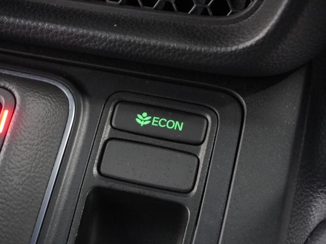 ステップワゴン ｅ：ＨＥＶスパーダ　１年保証ナビＤレコＲカメＥＴＣ両電扉ＢＴ地デジ　車内カメラ　渋滞追従クルーズ　Ｂｌｕｅｔｏｏｔｈ　障害物センサー　シートヒーター　オットマン　ブラインドスポット　純正アルミホイール　フルセグＴＶ（48枚目）