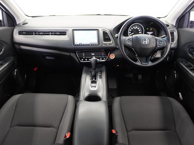 ヴェゼル Ｘ・ホンダセンシング　１年保証ナビＤレコＲカメＥＴＣクルコンＢＴ地デジ　アダプティブクルーズコントロール　Ｂｌｕｅｔｏｏｔｈ　衝突軽減ブレーキ　純正アルミホイール　ＬＥＤヘッドライト　フルセグ　ＤＶＤ再生　スペアキー有り（8枚目）