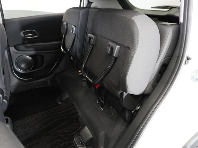 ヴェゼル Ｘ・ホンダセンシング　１年保証ナビＤレコＲカメＥＴＣクルコンＢＴ地デジ　アダプティブクルーズコントロール　Ｂｌｕｅｔｏｏｔｈ　衝突軽減ブレーキ　純正アルミホイール　ＬＥＤヘッドライト　フルセグ　ＤＶＤ再生　スペアキー有り（24枚目）