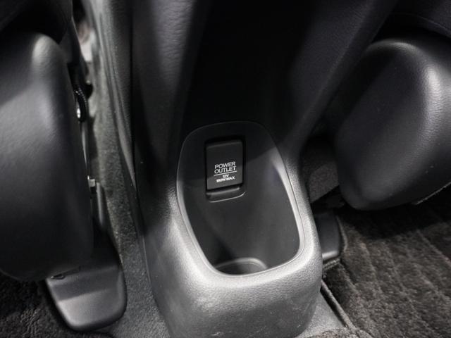 ヴェゼル Ｘ・ホンダセンシング　１年保証ナビＤレコＲカメＥＴＣクルコンＢＴ地デジ　アダプティブクルーズコントロール　Ｂｌｕｅｔｏｏｔｈ　衝突軽減ブレーキ　純正アルミホイール　ＬＥＤヘッドライト　フルセグ　ＤＶＤ再生　スペアキー有り（25枚目）