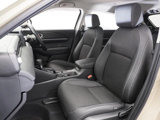 ヴェゼル ｅ：ＨＥＶＺ　２年保証ナビ全周囲カメＤレコＥＴＣクルコンＢＴ　渋滞追従クルーズ　Ｂｌｕｅｔｏｏｔｈ　障害物センサー　ハンドルヒーター　シートヒーター　ブラインドスポット　ダウンヒルアシスト　ワイヤレス充電器（31枚目）