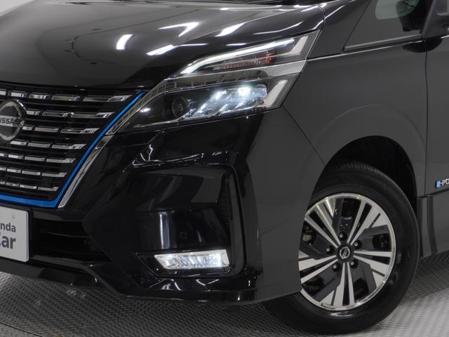 セレナ ｅ－パワーハイウェイスターＶ　ワンオーナー　全周囲カメラ　ＥＴＣ　アダプティブクルーズコントロール　両側電動スライドドア　Ｂｌｕｅｔｏｏｔｈ　ＬＥＤヘッドライト　純正アルミホイール　ＣＤ　ＤＶＤ　被害軽減ブレーキ　禁煙車（27枚目）