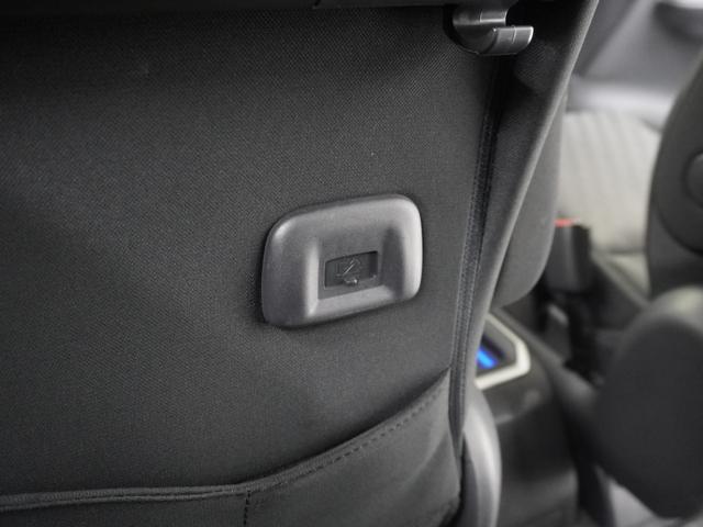 セレナ ｅ－パワーハイウェイスターＶ　ワンオーナー　全周囲カメラ　ＥＴＣ　アダプティブクルーズコントロール　両側電動スライドドア　Ｂｌｕｅｔｏｏｔｈ　ＬＥＤヘッドライト　純正アルミホイール　ＣＤ　ＤＶＤ　被害軽減ブレーキ　禁煙車（79枚目）