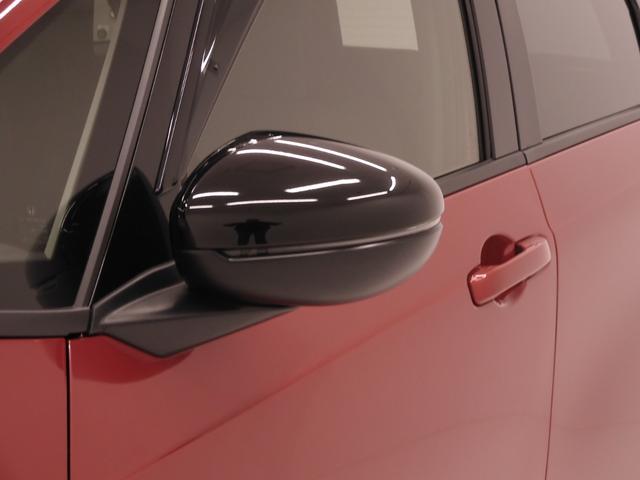 フィット ｅ：ＨＥＶホーム２０周年特別仕様車カーサ　９インチナビ　バックカメラ　ＥＴＣ　アダプティブクルーズコントロール　シートヒーター　Ｂｌｕｅｔｏｏｔｈ　ＵＳＢ入力端子　ＬＥＤヘッドライト　衝突被害軽減ブレーキ　障害物センサー　純正アルミホイール（28枚目）