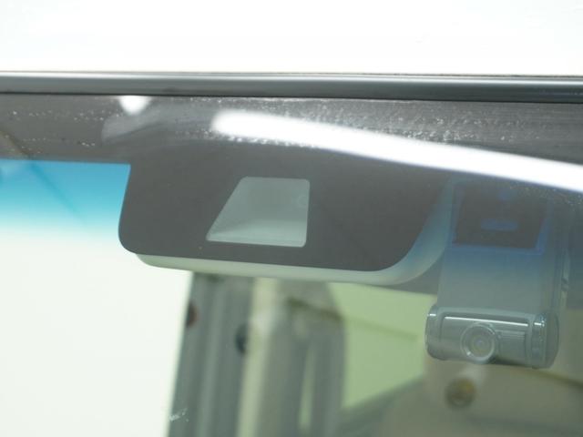 ���g���������r�d�m�r�h�m�f���J���������u�Ő��x�̍������m�\�͂𔭊��A���S�^�]���x�����܂��B�X�e�A�����O��̃R���g���[���[�ɒ��ځI