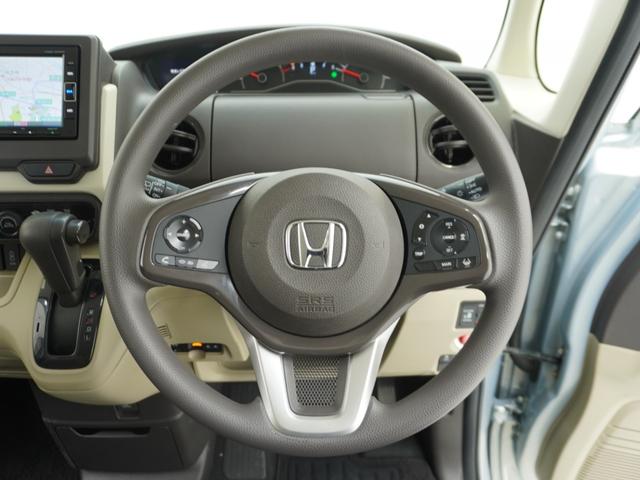 ���n���h���E�C���p�l�V�t�g���V�t�g�m�u�̓C���p�l�ɔz�u����Ă���̂ŁA�^�]�ȁ̏���Ȃ̈ړ����ȒP�B