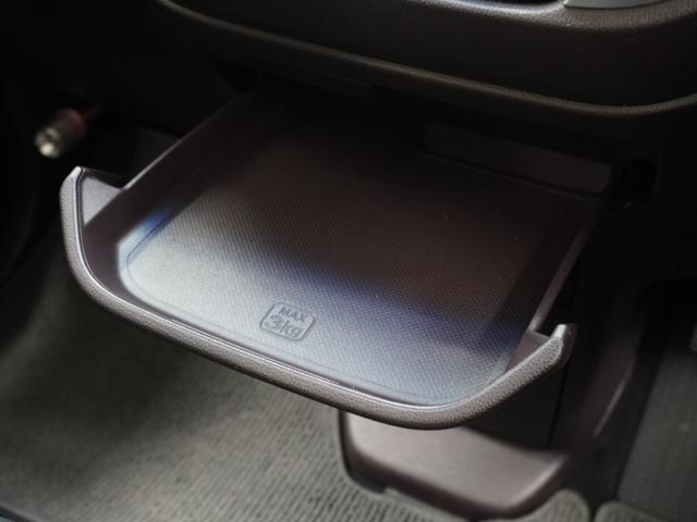 N-WGNカスタム G・ターボパッケージ ワンオーナー 7インチナビ バックカメラ ETC クルーズコントロール Bluetooth ディスチャージドランプ 衝突被害軽減ブレーキ 横滑り防止装置 純正アルミホイール 禁煙車(61枚目)