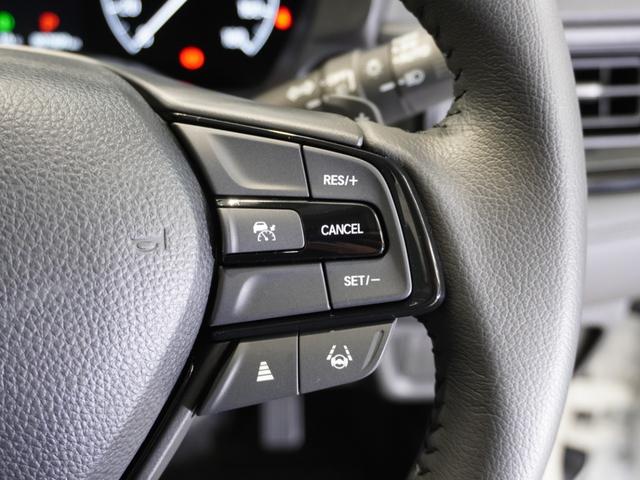 �y�z���_�Z���V���O�z�Փ˂�\�����ău���[�L����������A�O�̃N���}�ɂ��傤�ǂ��������ł��Ă�������ł��鑽�ʂȈ��S�E���K�@�\�𓋍ڂ�����i�̈��S�^�]�x���V�X�e���B