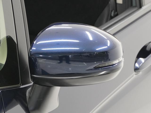 ���h�A�~���[�E�C���J�[���h�A�~���[�ɃE�C���J�[�𑕔����Ă��܂��B�Ό��ԂɎ��g�̐i�s���������}�����S�ɉ^�]�ł��܂��B