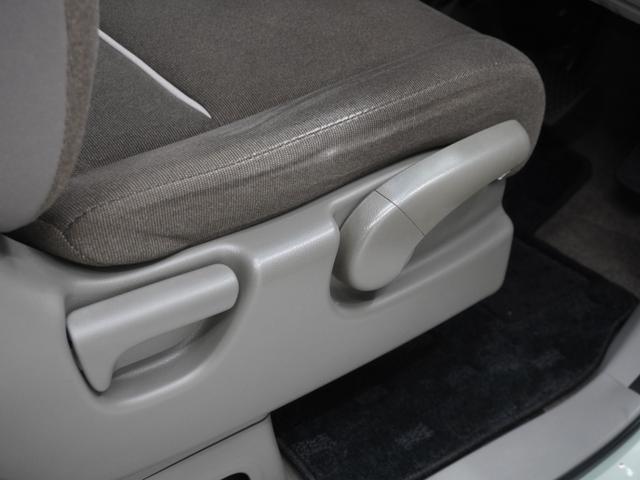 ���V�[�g�n�C�g�A�W���X�^�[���^�]�Ȃ��㉺�ɍ������߂��ł��܂��I�^�]�|�W�V������̊i�ɍ��킹�ăV�[�g�����ł��܂��B