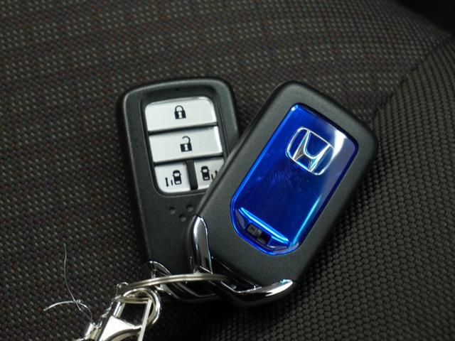 フリードハイブリッド ハイブリッド・Ｇホンダセンシング　ワンオーナー　７インチ純正ナビ　ＥＴＣ　バックカメラ　両側電動スライドドア　アダプティブクルーズコントロール　Ｂｌｕｅｔｏｏｔｈ　ＵＳＢ接続　ＬＥＤヘッドライト　７人乗り　前後ドライブレコーダー（38枚目）