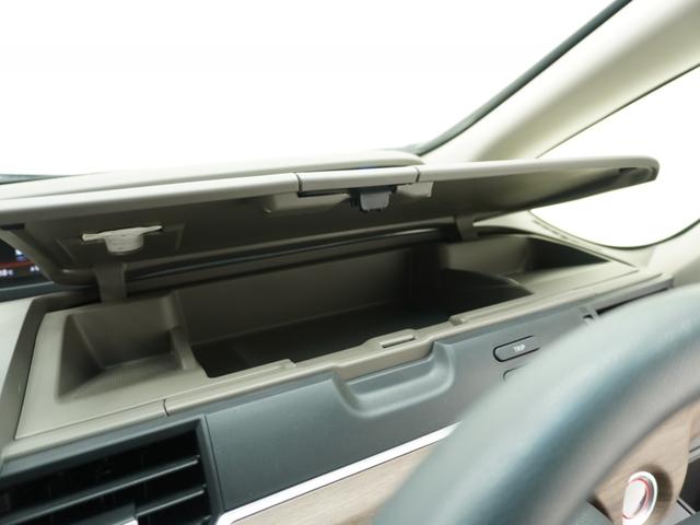 フリードハイブリッド ハイブリッド・Ｇホンダセンシング　ワンオーナー　７インチ純正ナビ　ＥＴＣ　バックカメラ　両側電動スライドドア　アダプティブクルーズコントロール　Ｂｌｕｅｔｏｏｔｈ　ＵＳＢ接続　ＬＥＤヘッドライト　７人乗り　前後ドライブレコーダー（60枚目）