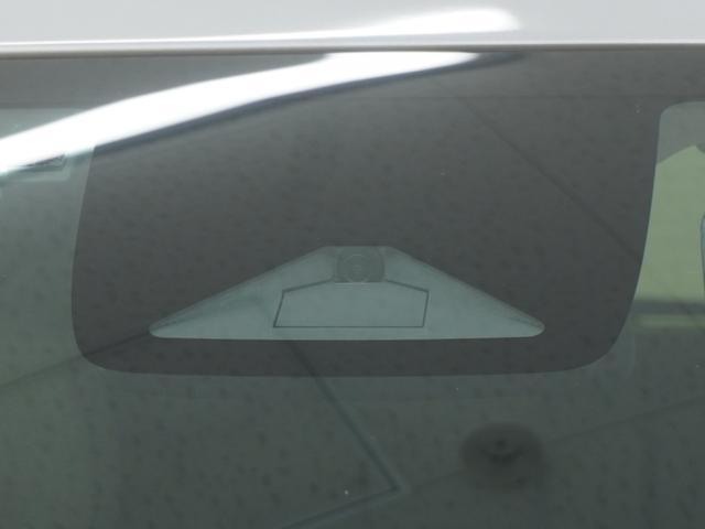 ���Փˌy���u���[�L�i�b�l�a�r�j���V�X�e������s�Ԃ���s�҂����m�B�Փ˂��邨���ꂪ����ꍇ�A���ƃf�B�X�v���[�\���Ōx���B����ɐڋ߂����ꍇ�̓u���[�L���O���s���A�Փˉ���E��Q�y�����x�����܂��B