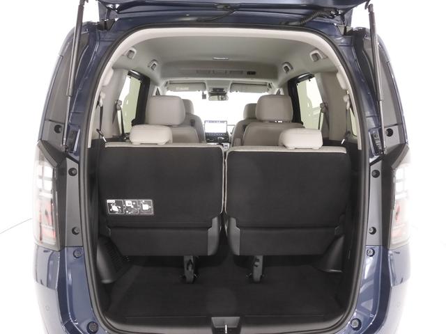 �t����Ԃł���������ו������[�o���郉�Q�b�W�X�y�[�X�ł��B���i�̔������ł����炵������ς߂�\���ȉ׎��X�y�[�X���m�ۂ���Ă��܂��B