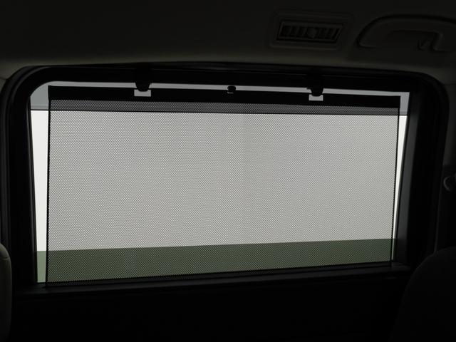 ���A�h�A�ɂ́y�X�N���[���T���V�F�[�h�z����������Ă��܂��B��������a�炰�A�v���C�o�V�[�̕ی�ɂ��𗧂��܂��B�㕔���Ȃɂ��q�l����Ԃ�����Ƃ����A������肨���Q�ł��܂���