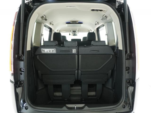 �t����Ԃł���������ו������[�o���郉�Q�b�W�X�y�[�X�ł��B���i�̔������ł����炵������ς߂�\���ȉ׎��X�y�[�X���m�ۂ���Ă��܂��B