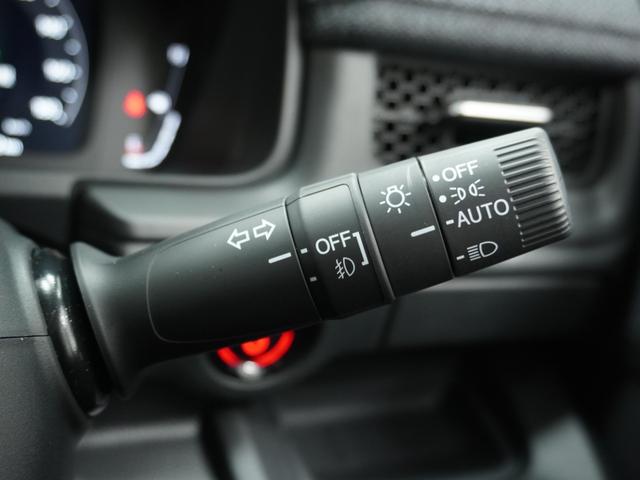 ���I�[�g���C�g���w�b�h���C�g�́A�I�[�g���C�g�t���I�g���l���ł����삪�s�v�ň��S�ɉ^�]�ł��܂�